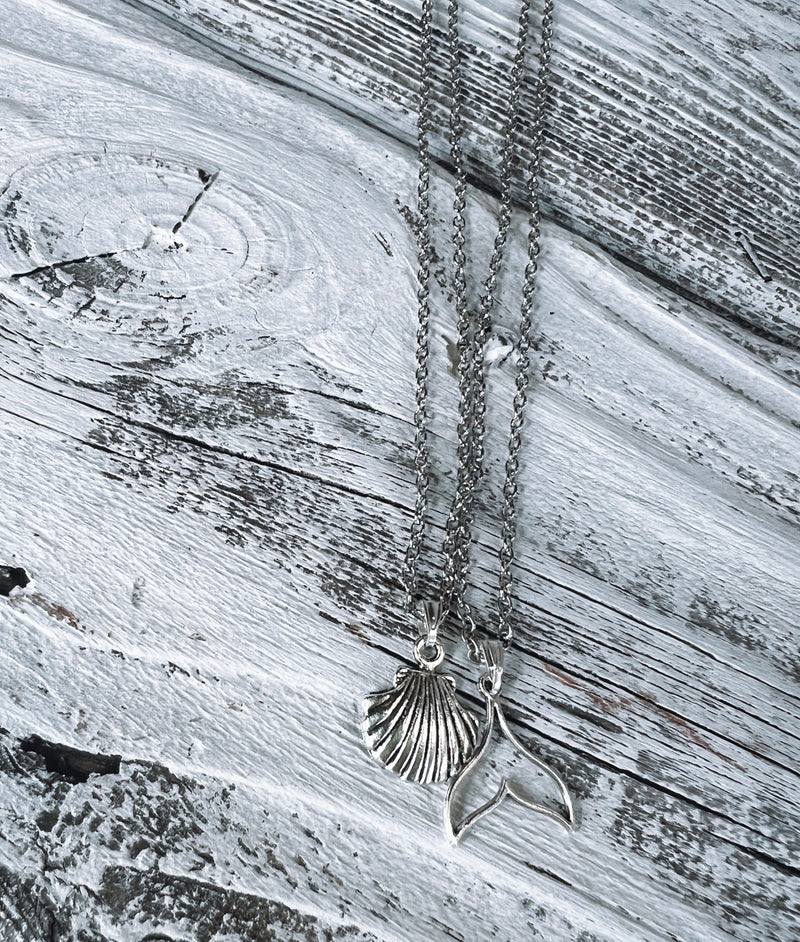 Shell Fin Necklace-silver